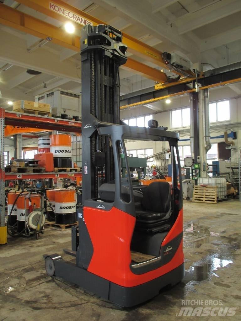 Linde R 16 HD Schubmaststapler