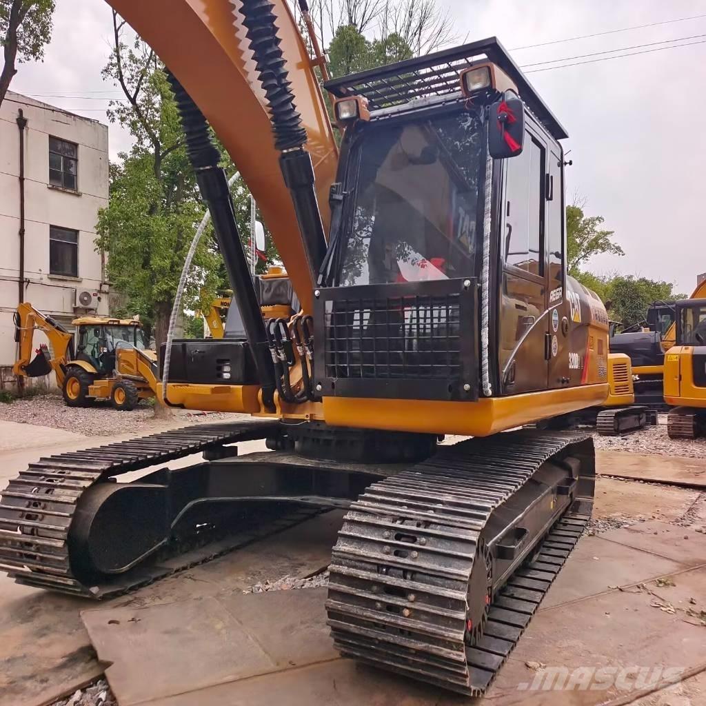CAT 320 D2L Raupenbagger