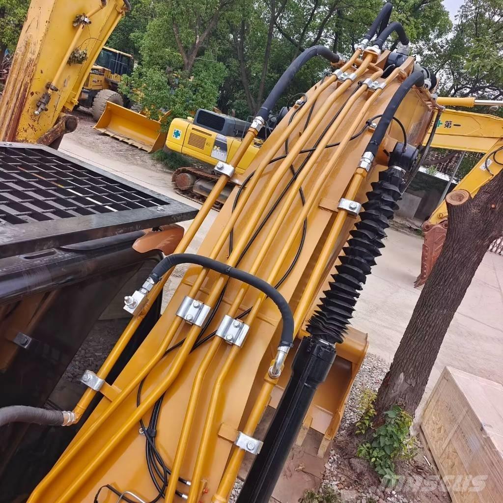 CAT 320 D2L Raupenbagger