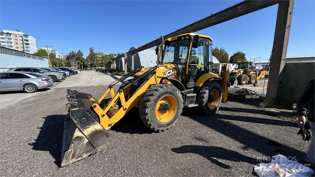 JCB 4CX PRO Baggerlader
