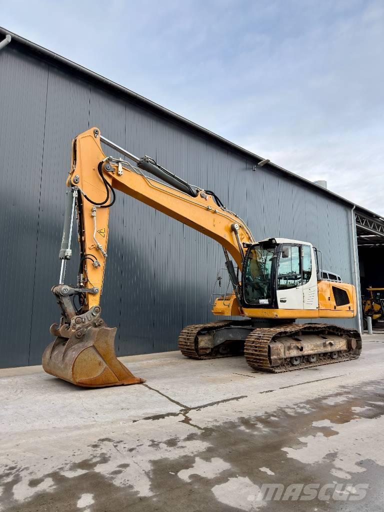 Liebherr R922 SLC Raupenbagger