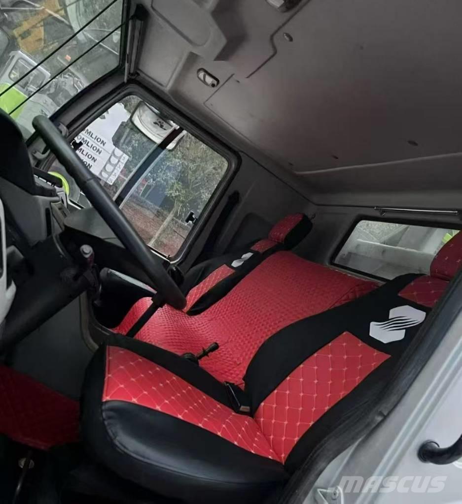 Zoomlion ZTC 250 A All-Terrain-Krane
