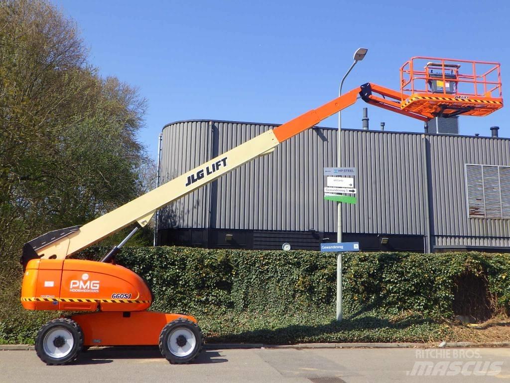 JLG 660SJ Teleskopbühnen