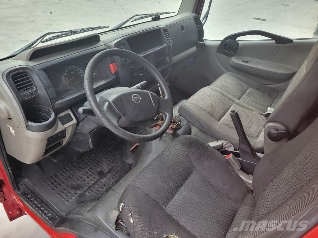 Nissan Cabstar Kabinen