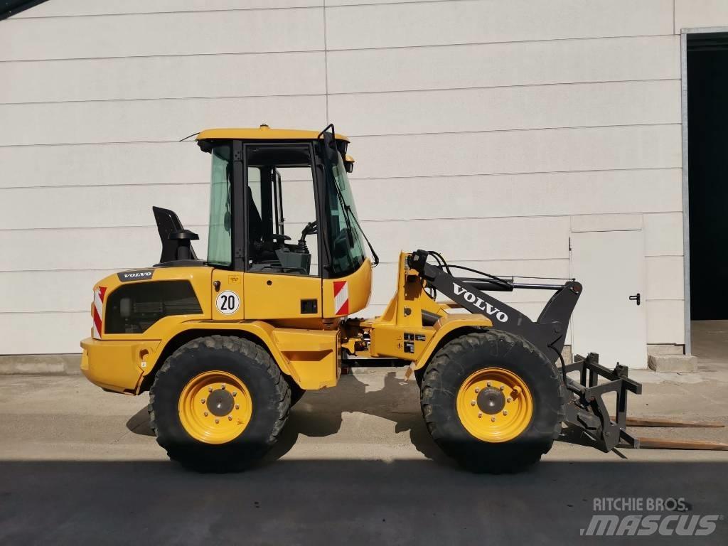 Volvo Radlader L30G Radlader
