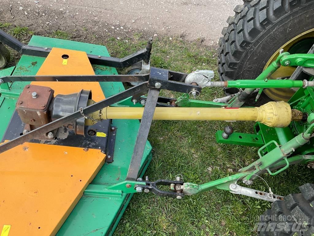 John Deere 4066 R Traktoren