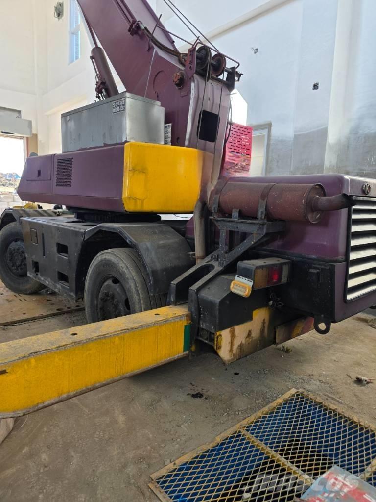 Kato MR 100 Autokrane