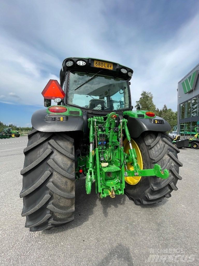John Deere 6155 R Traktoren