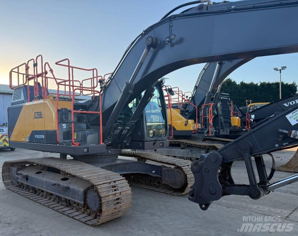 Volvo EC 250 EL Raupenbagger