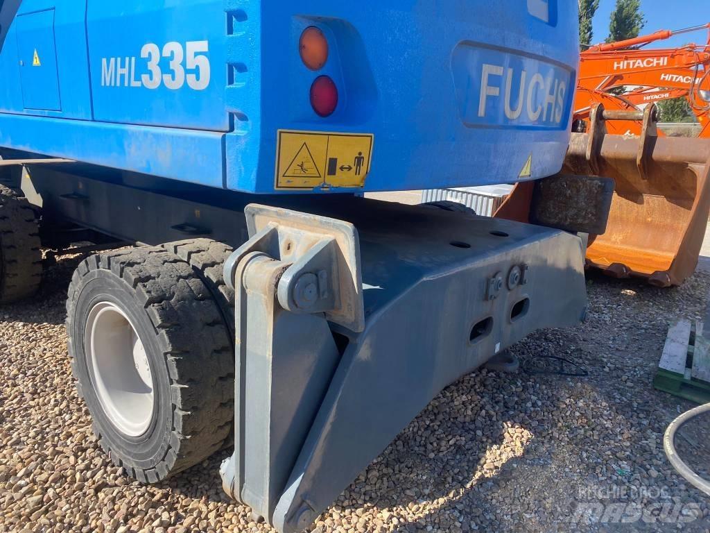 Fuchs MHL 335 Materialumschlag