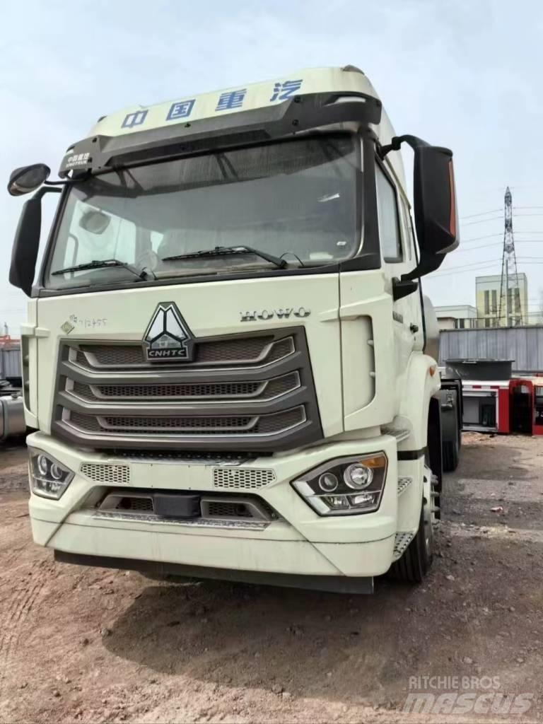 Howo 380 6x4 Sattelzugmaschinen
