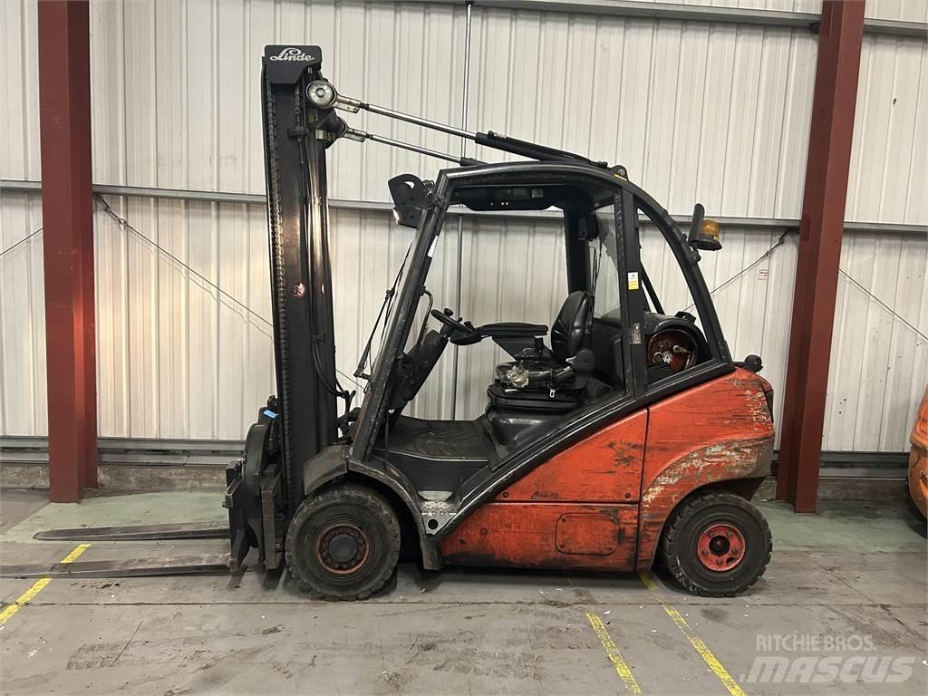 Linde H25T Gasstapler