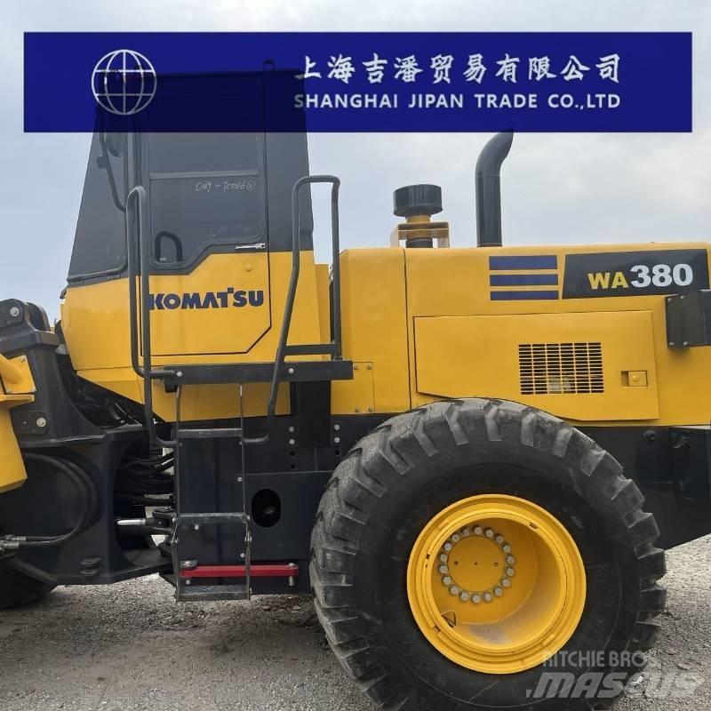 Komatsu WA 380 Radlader