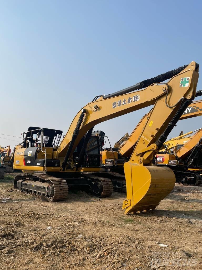 CAT 329D2 Midibagger  7t - 12t