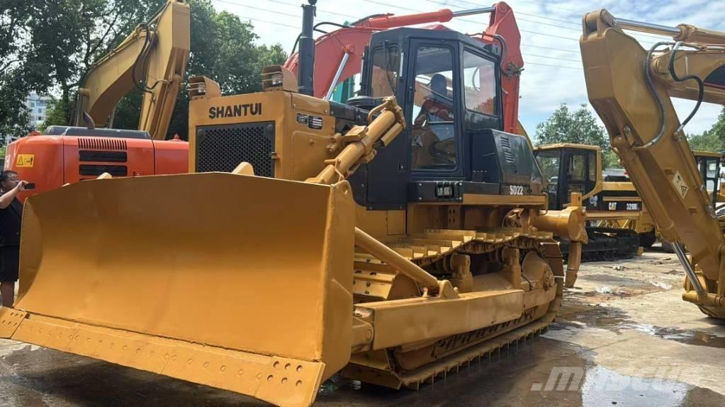 Shantui SD22 Bulldozer