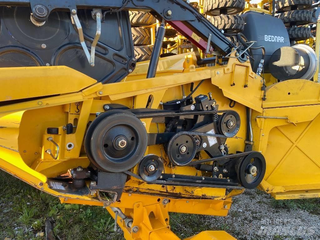 New Holland CX 8.90 Mähdrescher