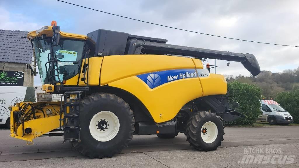 New Holland CR9070 Mähdrescher