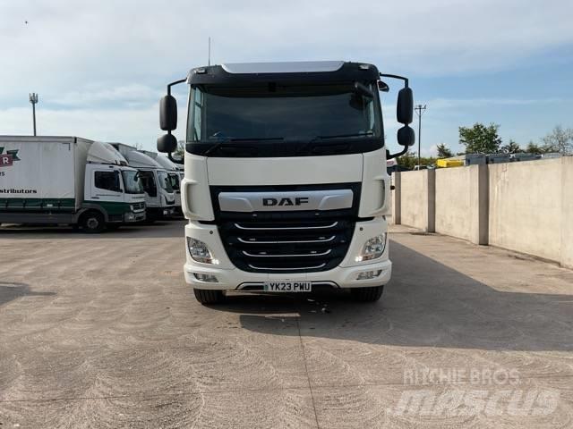 DAF CF 450 Pritschenwagen mit Seilwinde