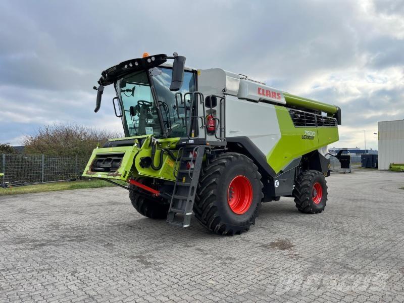CLAAS LEXION 7500 Mähdrescher