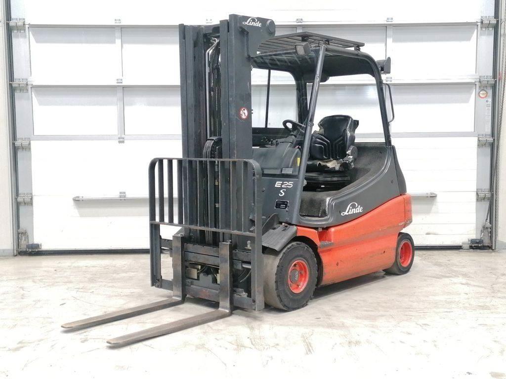 Linde E25-03 Elektrostapler