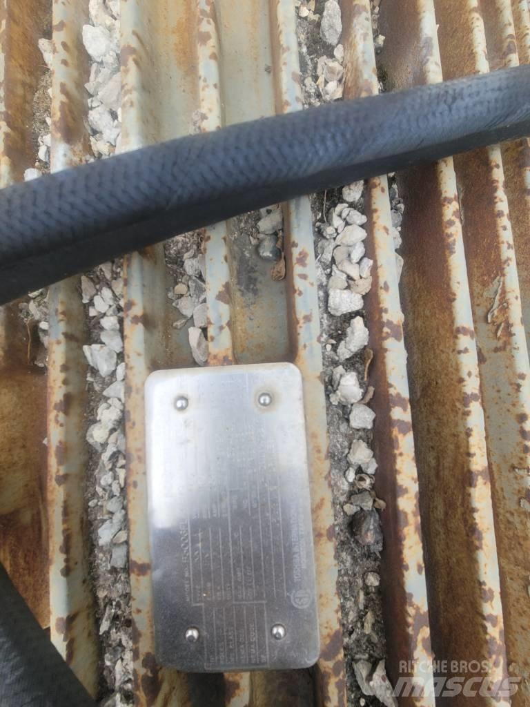 Universal 130x150 Pulverisierer