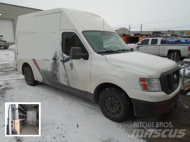 Nissan NV2500HD Kofferaufbau