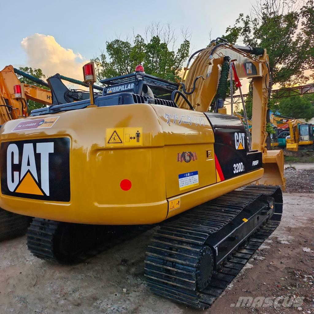 CAT 320 D2 Raupenbagger