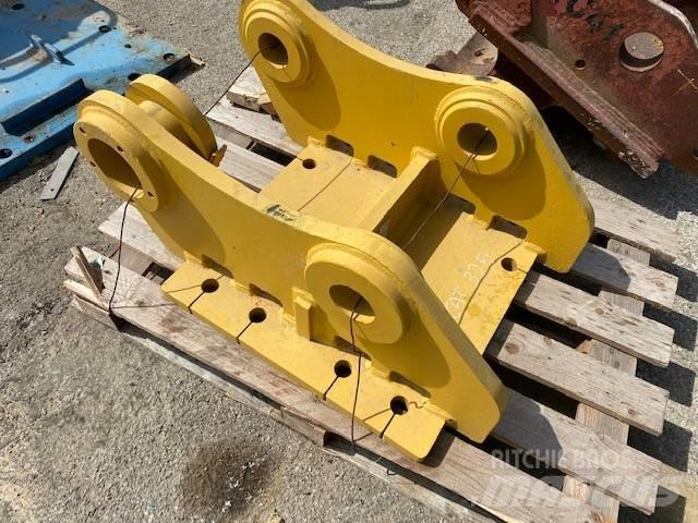 CAT 325 Ausleger