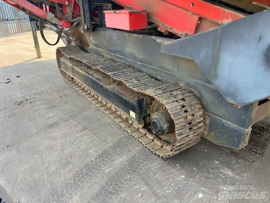 Terex Finlay 883 Sieb- und Brechanlagen