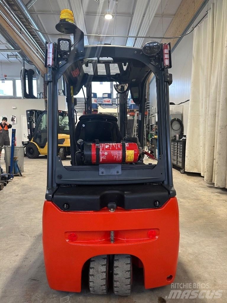 Linde E20L-02 Elektrostapler