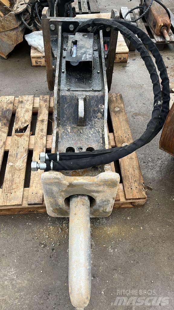 CAT H 115 Hammer / Brecher