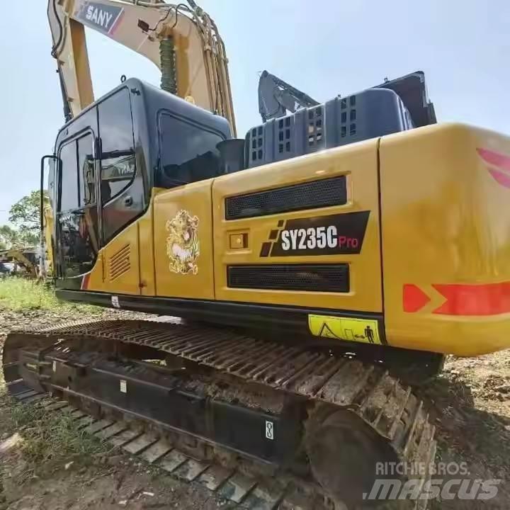 Sany SY235C Raupenbagger