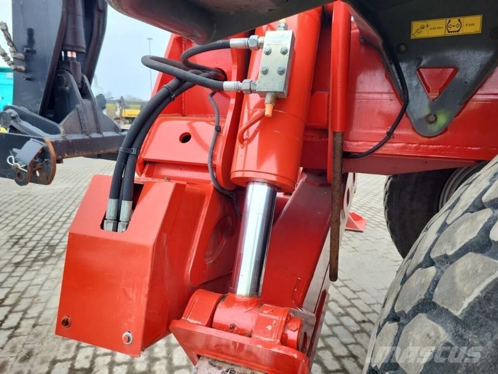 Manitou MRT3050 Teleskoplader