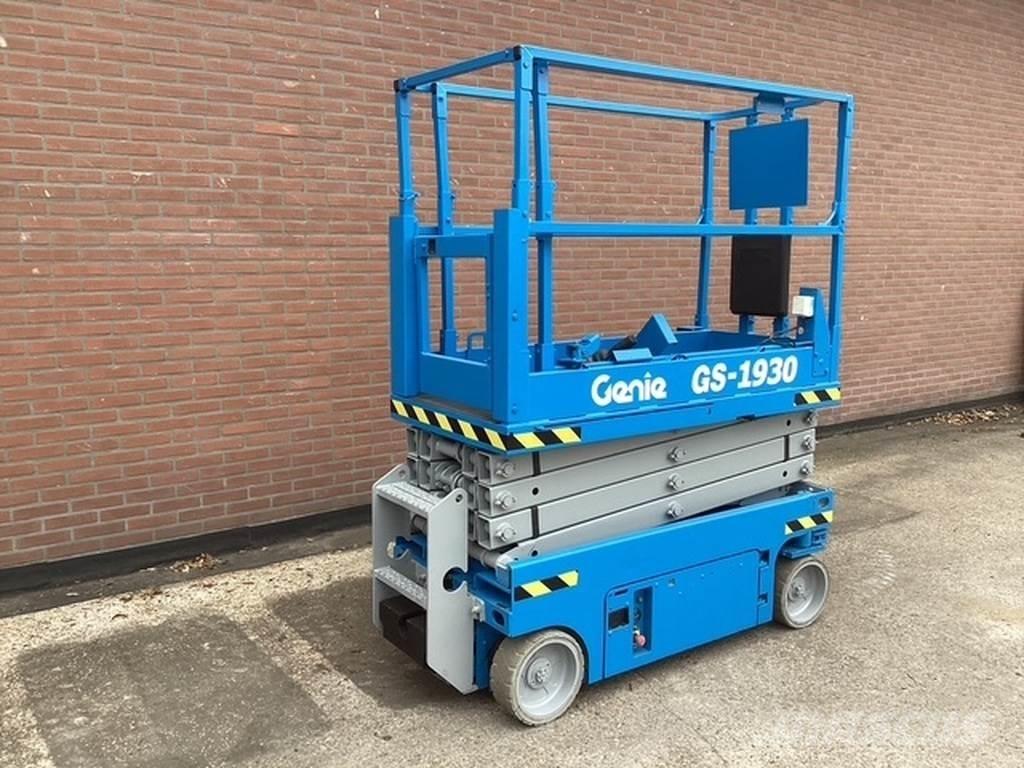Genie GS1930 Scheren-Arbeitsbühnen