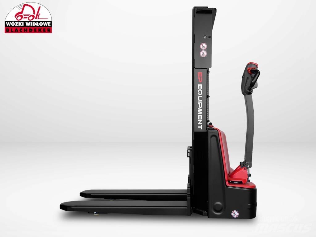 EP DS3 Deichselstapler