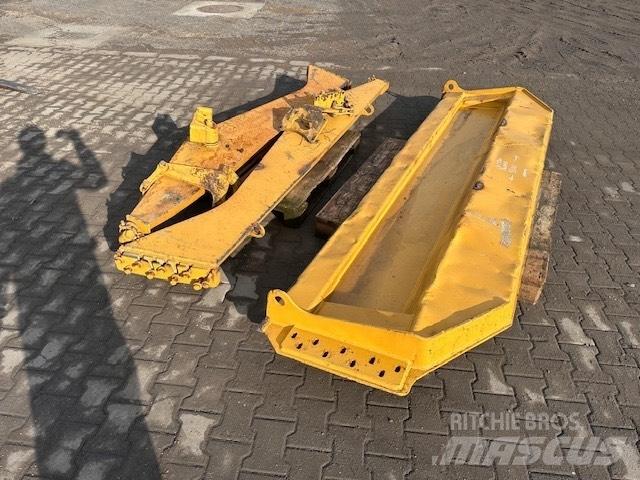 CAT 730 KLAPA Dumper - Knickgelenk