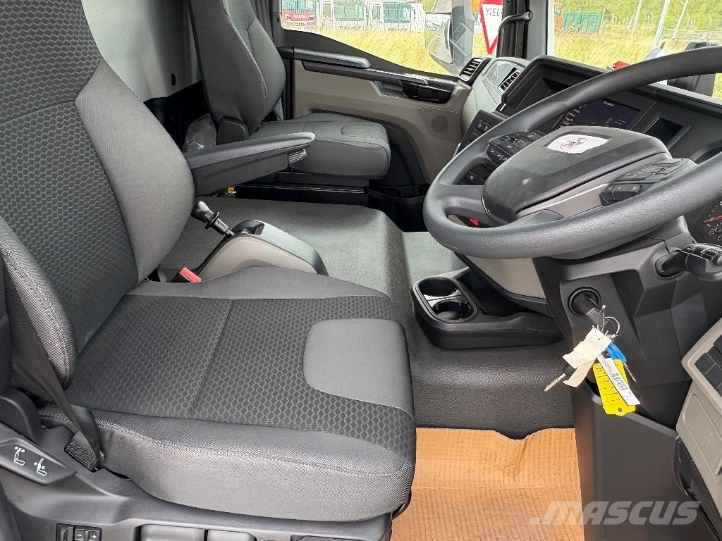 MAN TGM18.250 Pritschenwagen/Pritschenwagen mit Seitenklappe