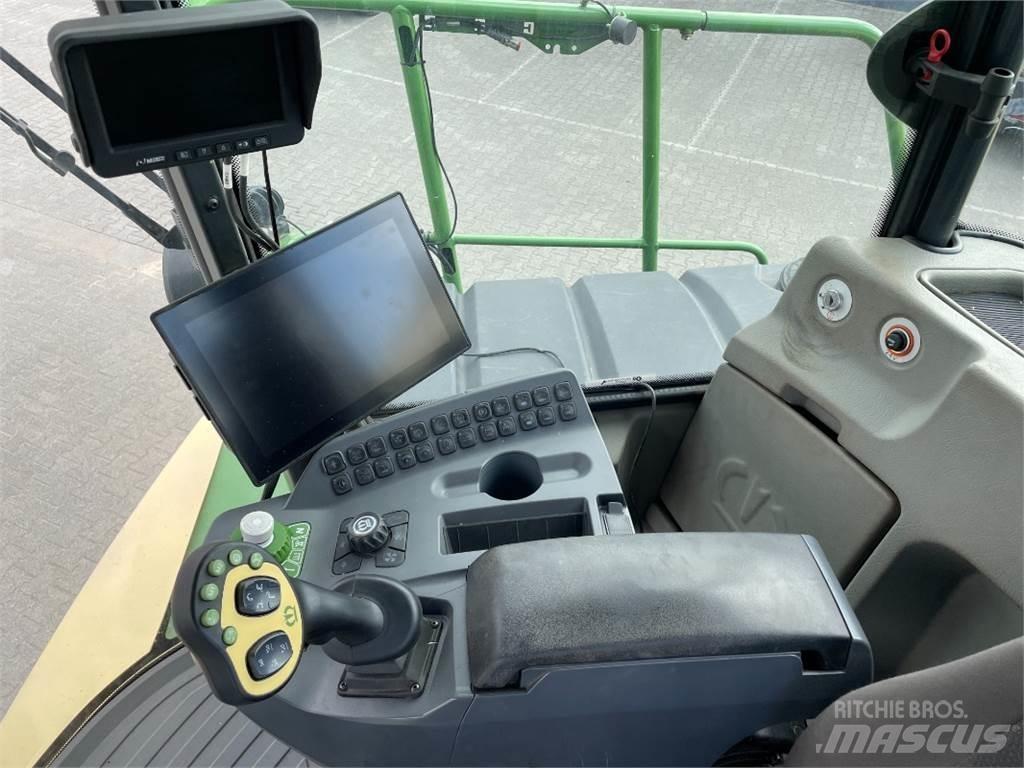Krone BiG X 780 Feldhäcksler
