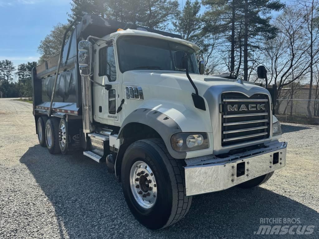 Mack GU433 Kipper