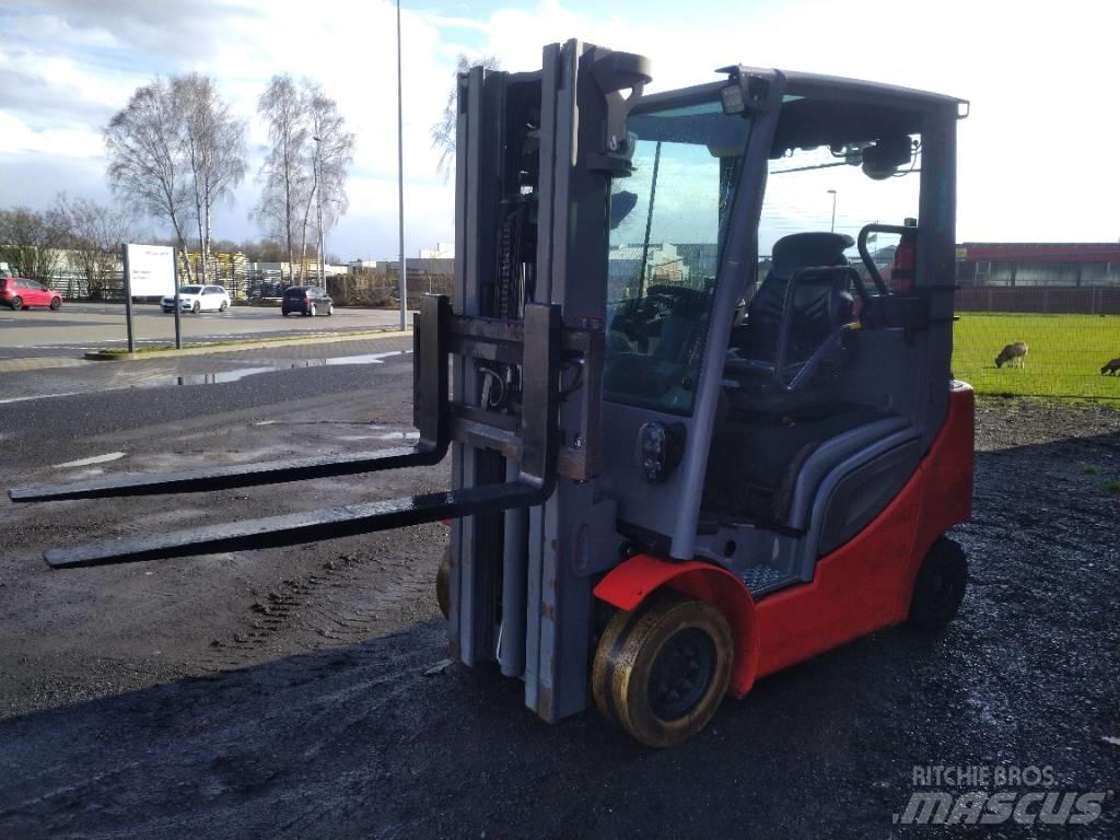 Jungheinrich TFG 320 Gasstapler