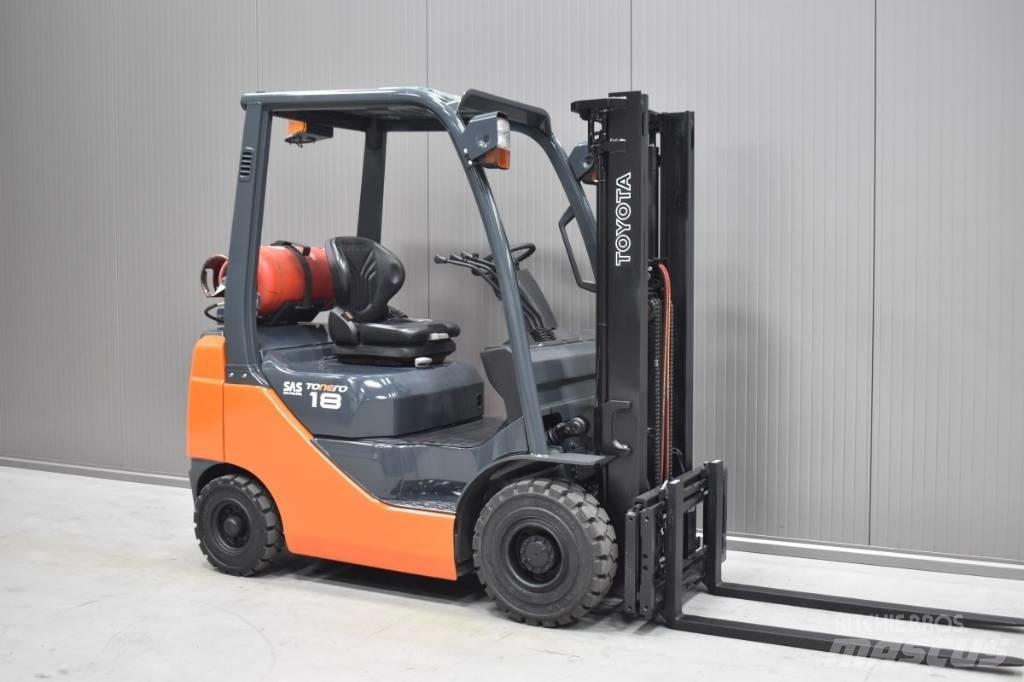 Toyota 02-8FGF18 Gasstapler