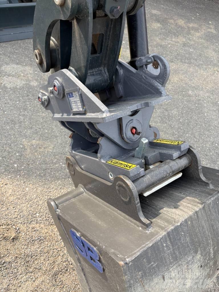 Hyundai HX 25 AZ Minibagger < 7t
