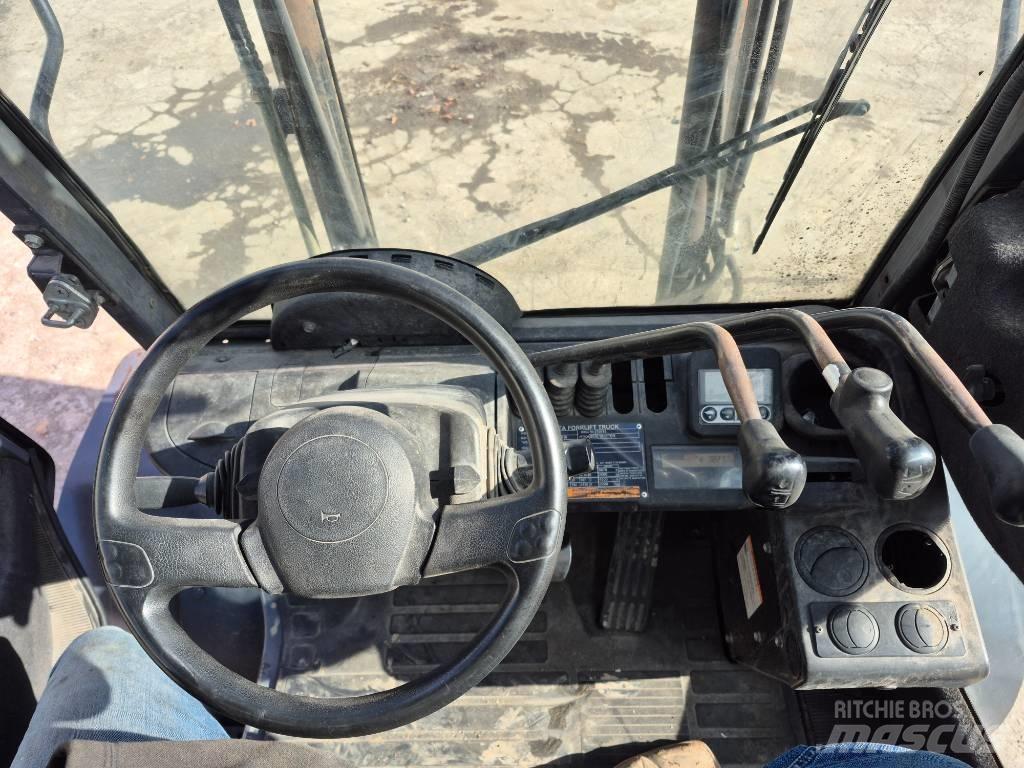 Toyota 8 FGU 30 Andere Gabelstapler