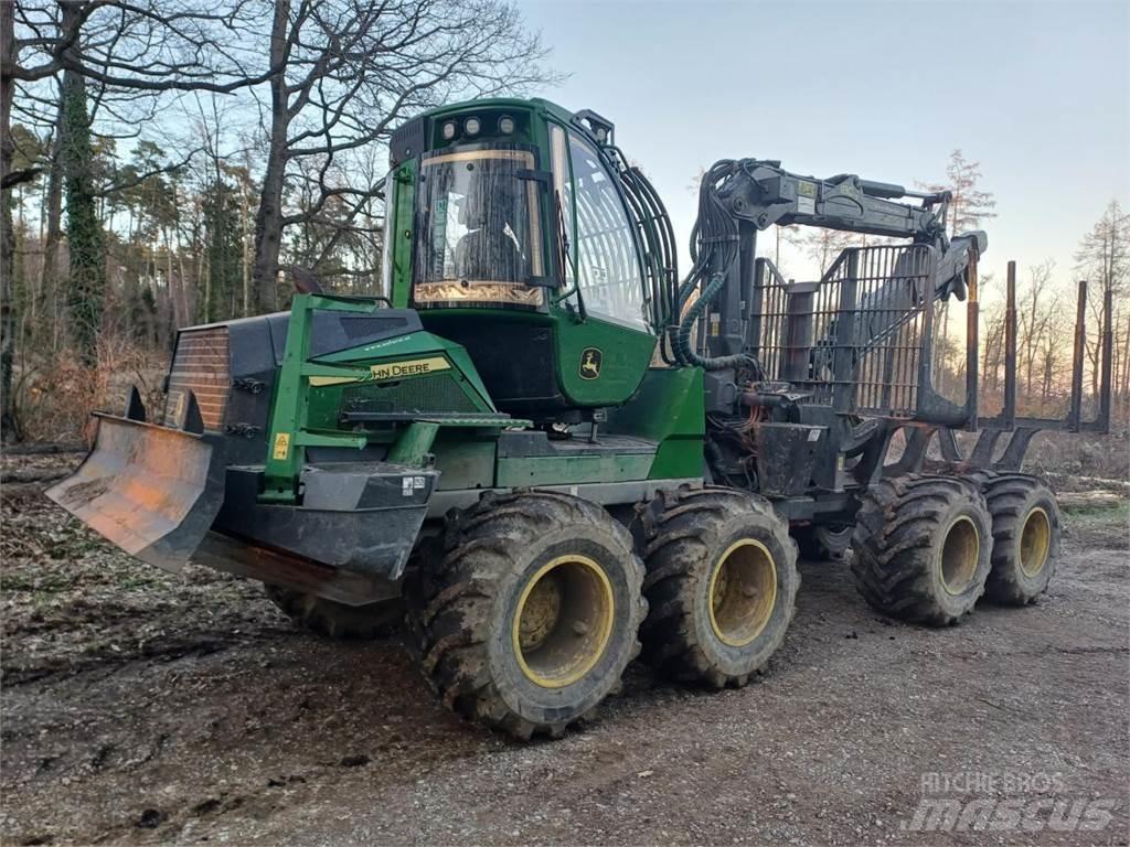 John Deere 1010 G Forwarder