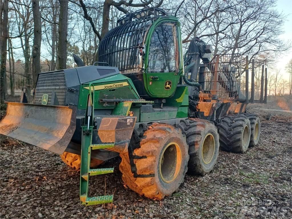 John Deere 1010 G Forwarder