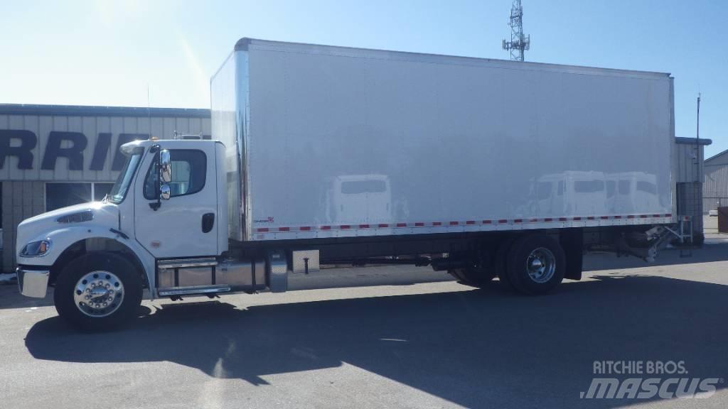 Freightliner M2 106 Kofferaufbau
