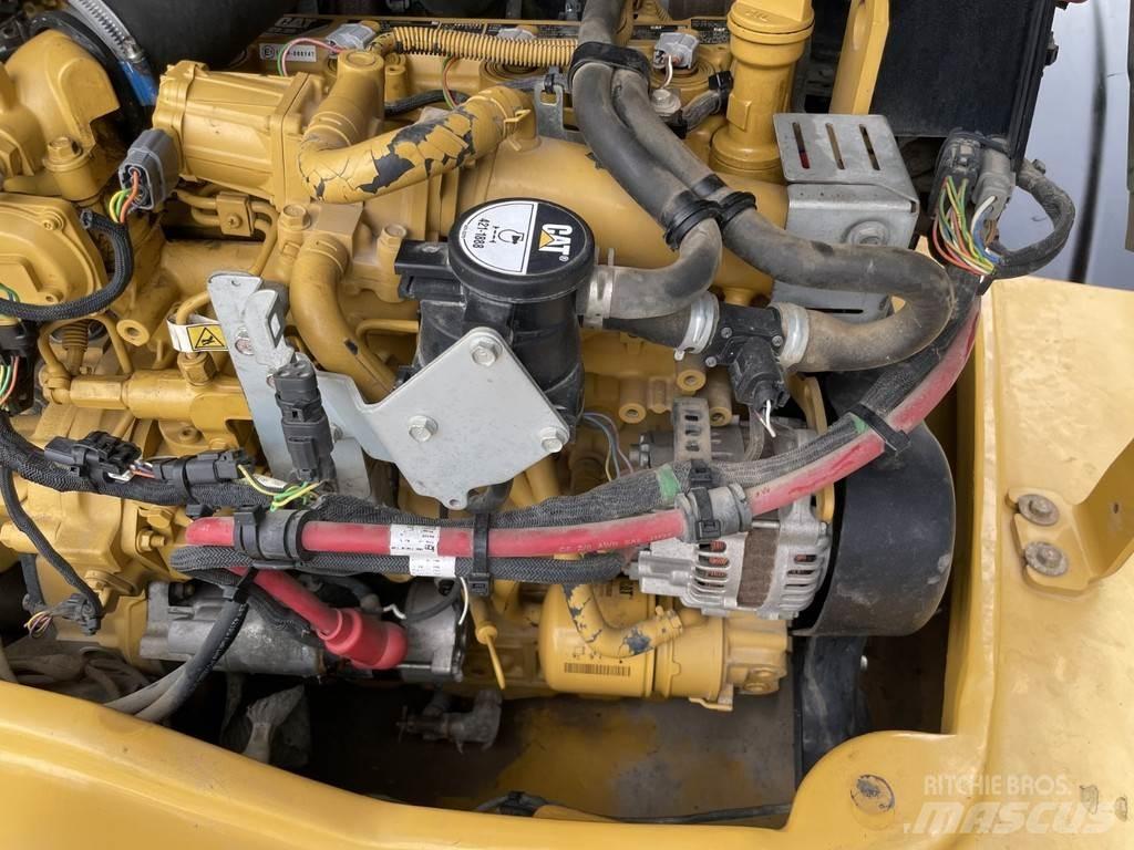 CAT 908M Radlader
