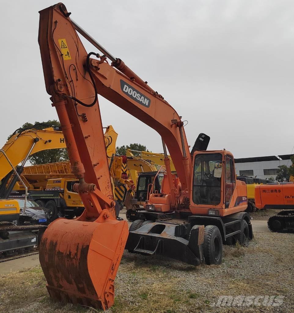 Doosan DH210W-7 Mobilbagger