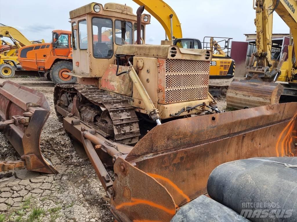 CAT T 130 Bulldozer