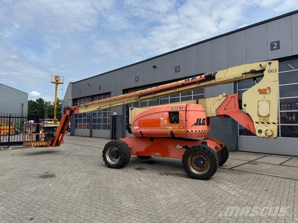 JLG 800 AJ Gelenkteleskoparbeitsbühnen